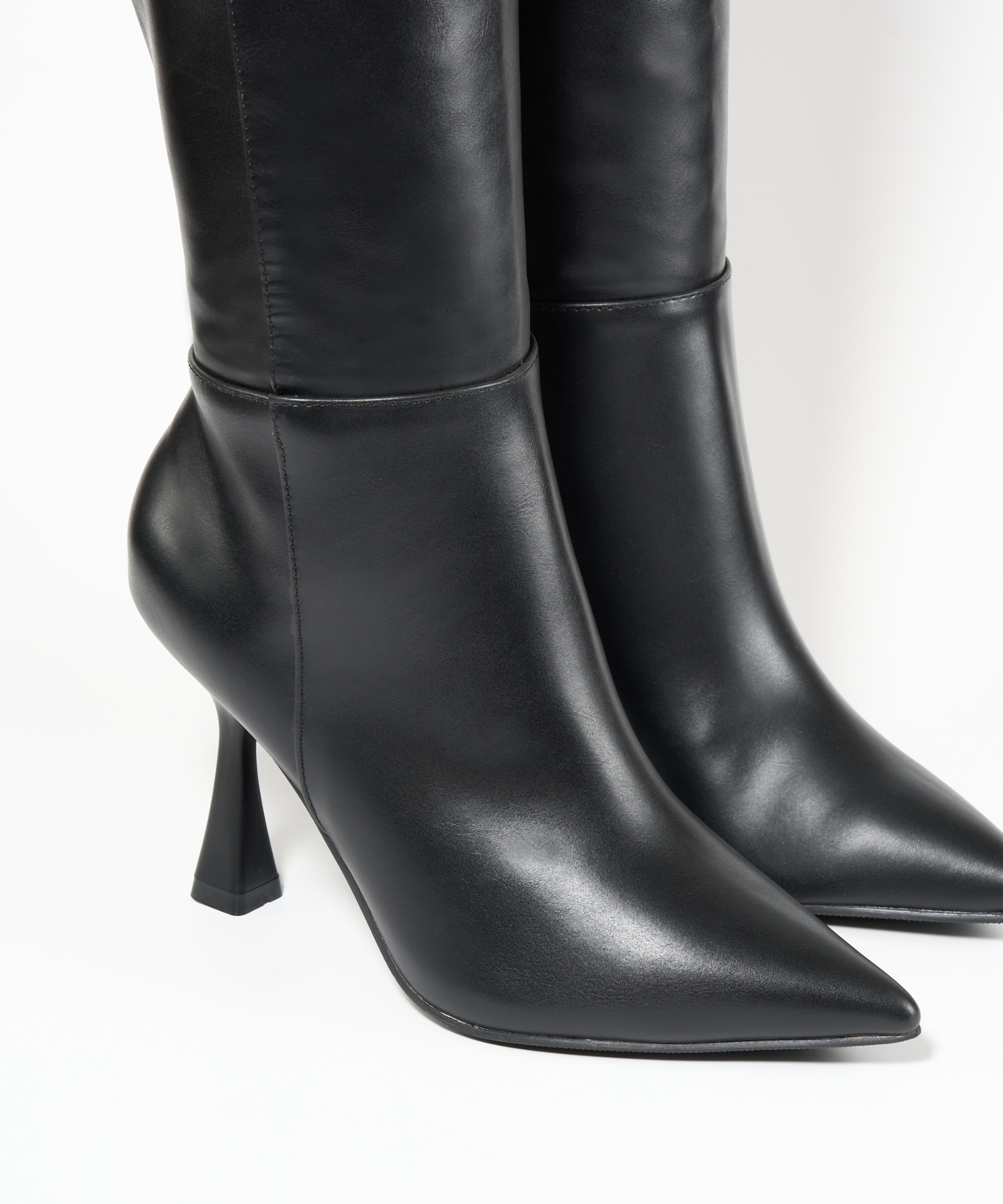 Botas altas salto image number null